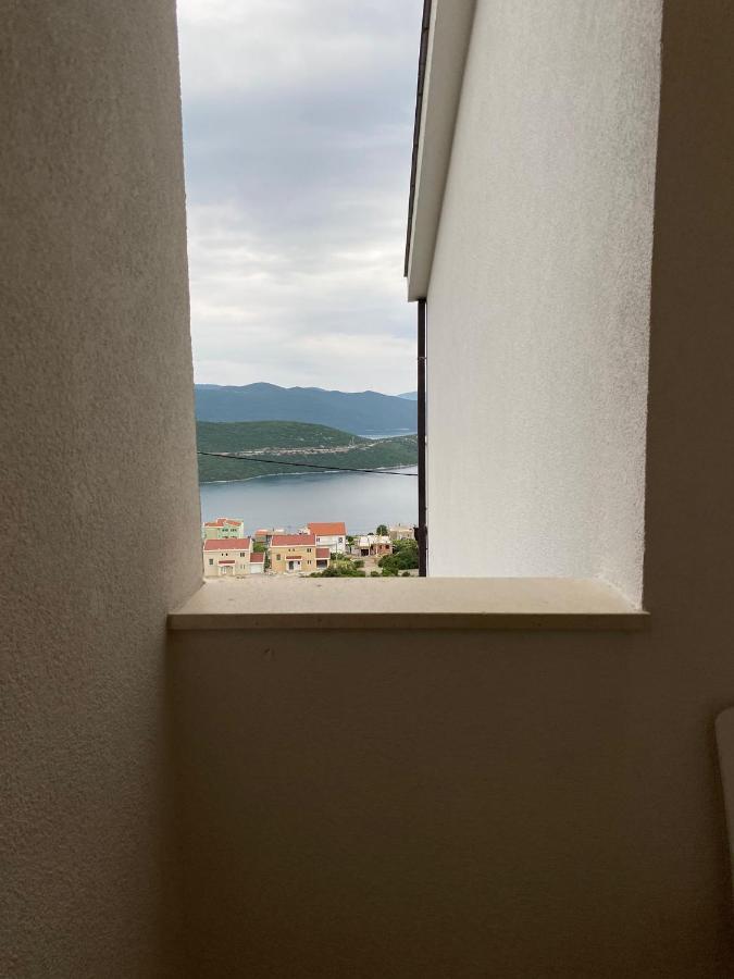 נאום Apartmani Sunset מראה חיצוני תמונה